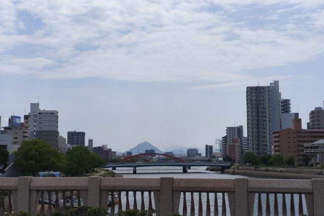 diary20250824　橋から広島のまちをみる