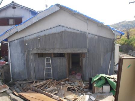 解体がすすむとき：竹原の家